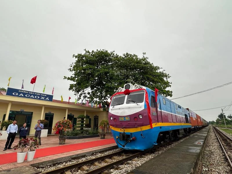 Đề xuất cơ chế làm dự án thương mại, văn phòng tại ga đường sắt