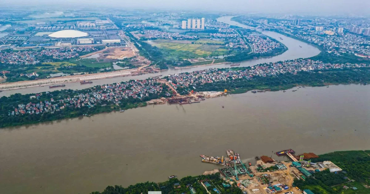 Hà Nội yêu cầu đẩy nhanh tiến độ các dự án cầu vượt sông Hồng