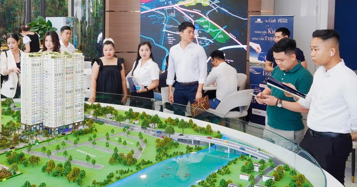 Lãi suất tăng khiến người mua bất động sản thận trọng