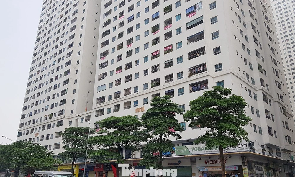 Luật sư nói về việc cấm gửi xe điện tại khu chung cư gần 40.000 dân