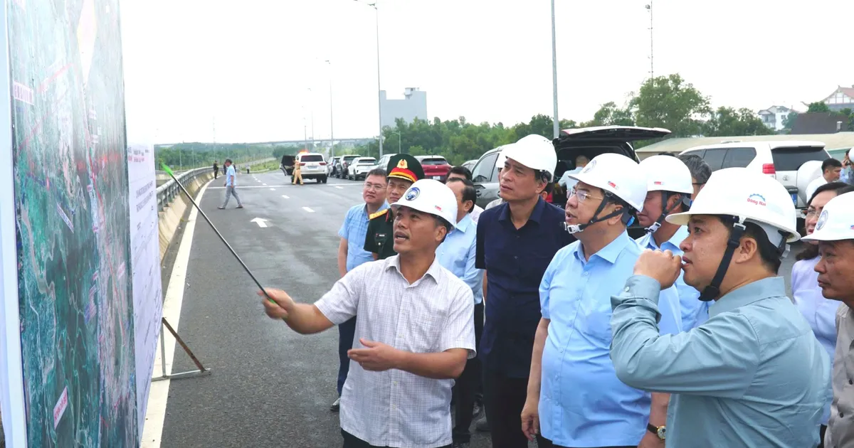 Phó Thủ tướng Thường trực Phạm Gia Túc kiểm tra dự án sân bay Long Thành
