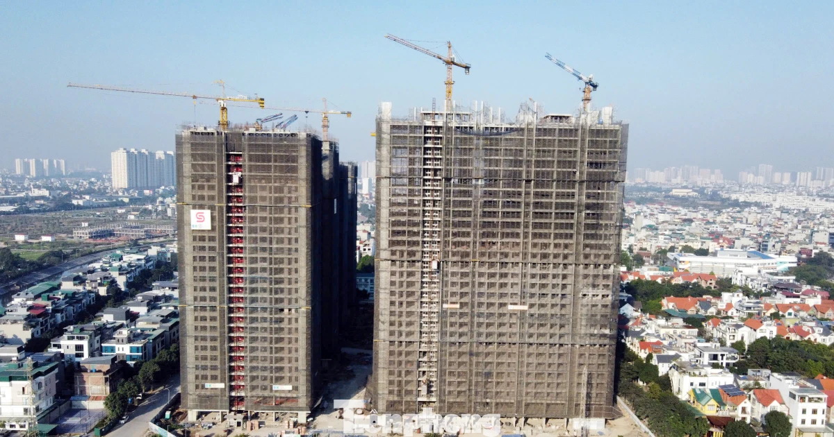 Thị trường bất động sản 'dính đòn' từ giá xăng dầu, vật liệu xây dựng tăng cao