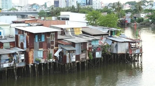 Tin mới về di dời nhà ở trên và ven sông, kênh rạch TPHCM