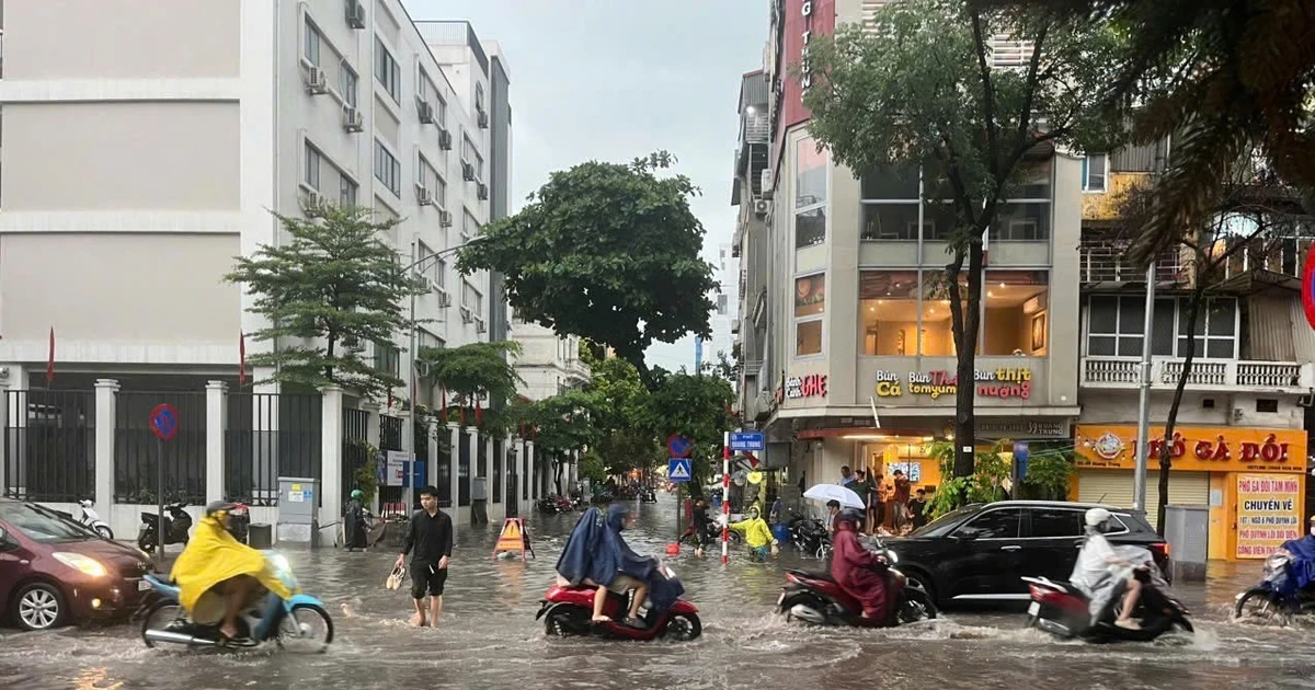 Vì sao dự án chống ngập ở Hà Nội vừa hoàn thành vẫn ngập cục bộ?