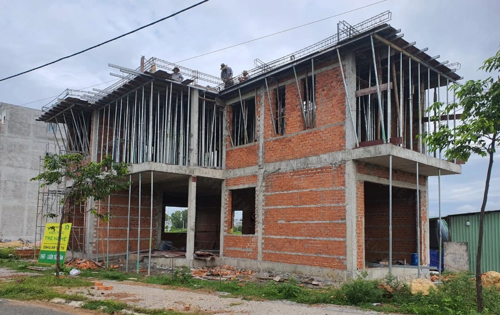 Xây dựng nhà riêng lẻ tại TPHCM: Nộp hồ sơ trực tuyến, giải quyết trong vòng 7 ngày